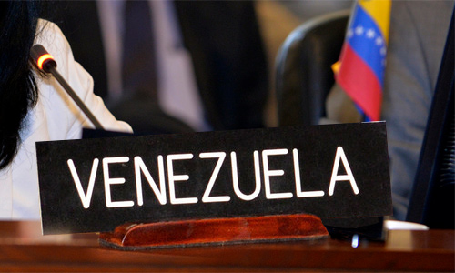 Guyana votes to reject “fraudulent” elections in Venezuela