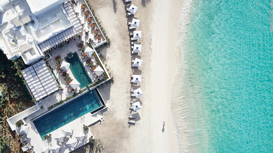 What it’s like inside a luxury Caribbean ‘vacation bubble’