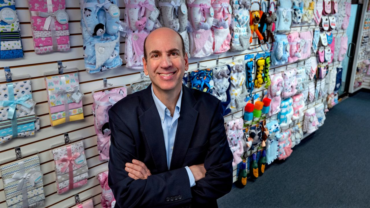Importer seeks tax breaks to move jobs from Queens to