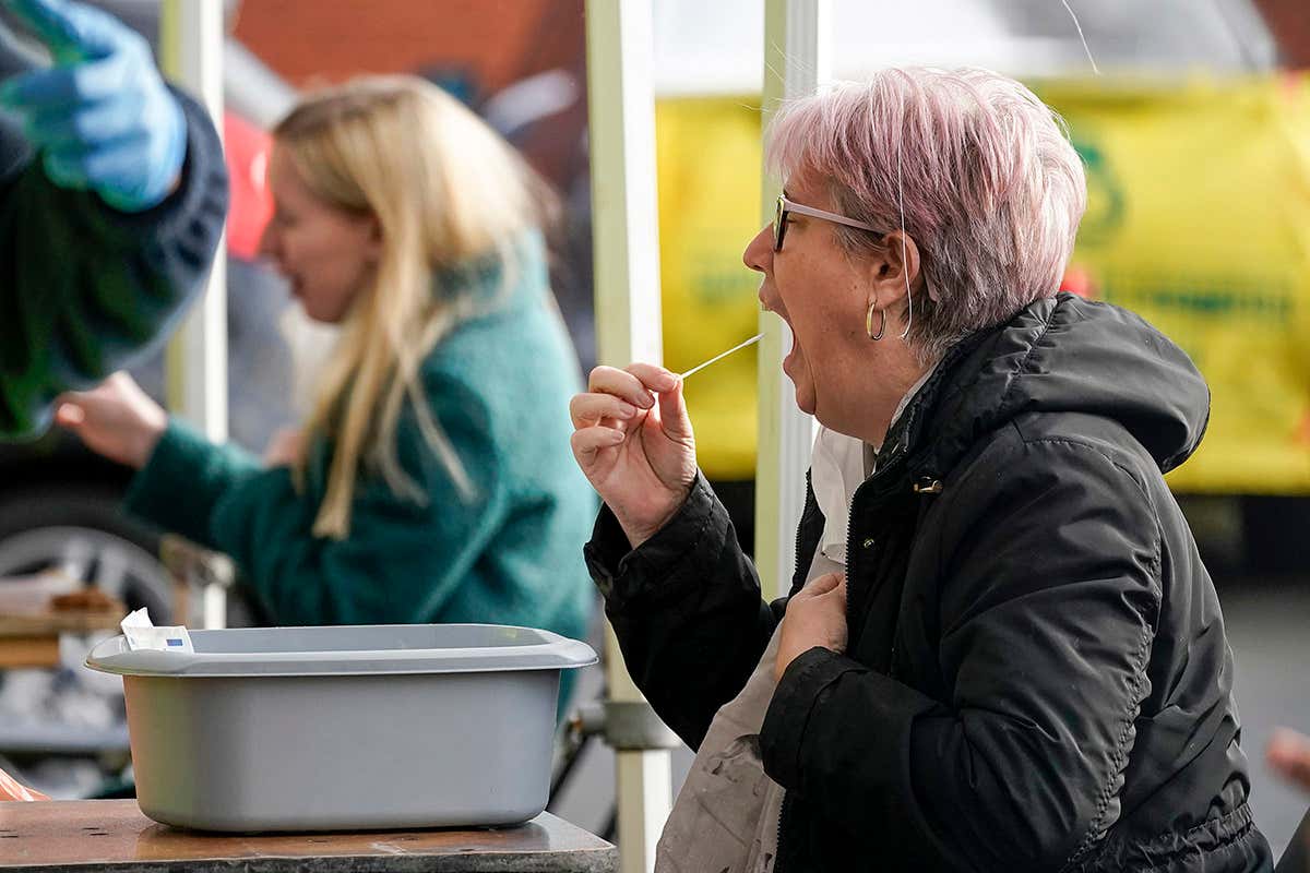 Covid-19 news: There may be a million people with long