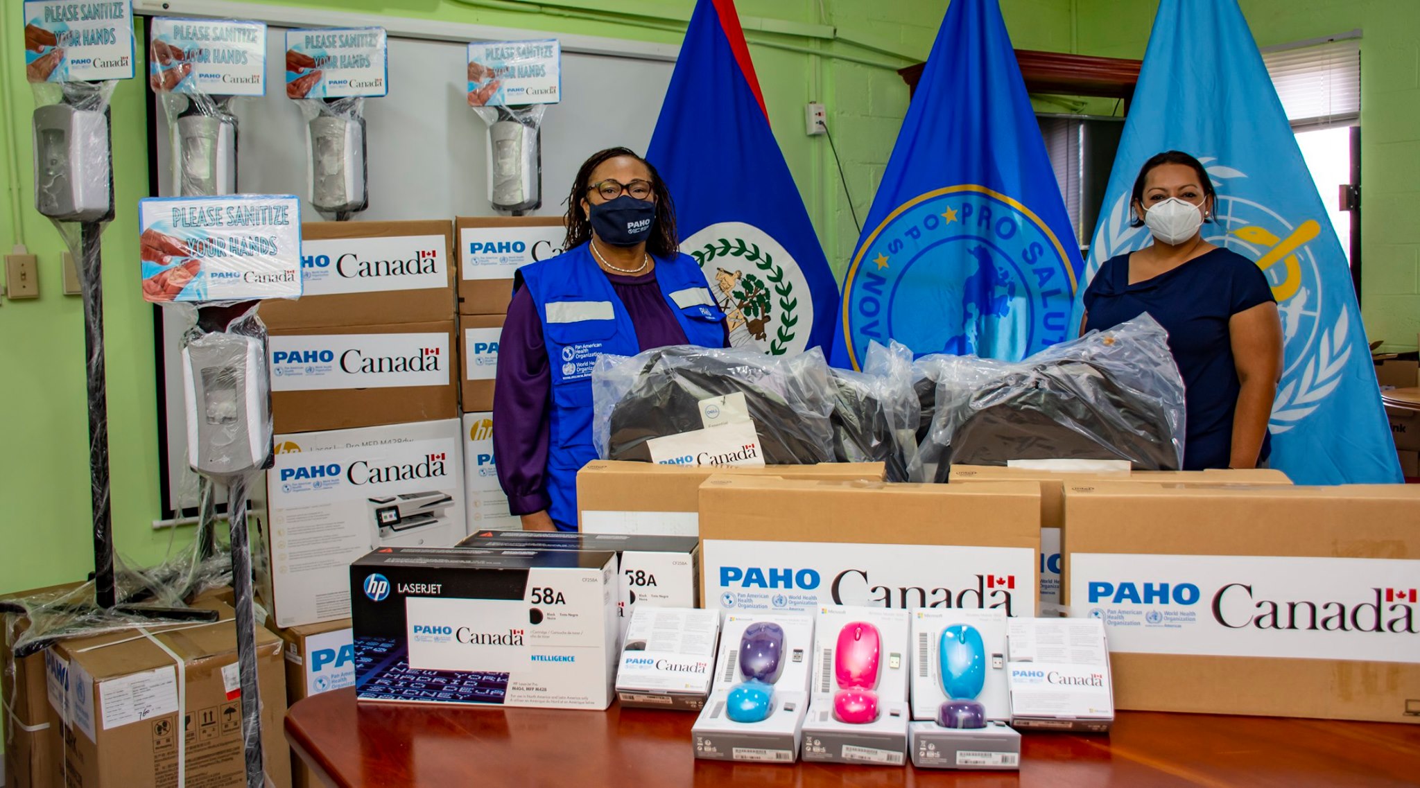 PAHO/WHO Belize and the Government of Canada donate computer equipment