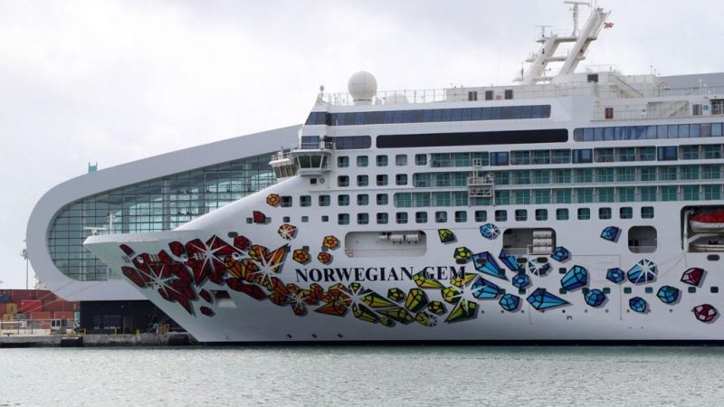 DeSantis ban on vaccine proof may send one company’s cruise
