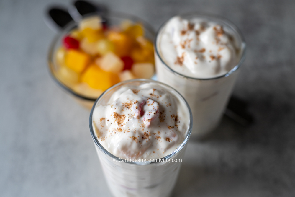 Easy Sour Cream and Fruit Cocktail Salad Recipe