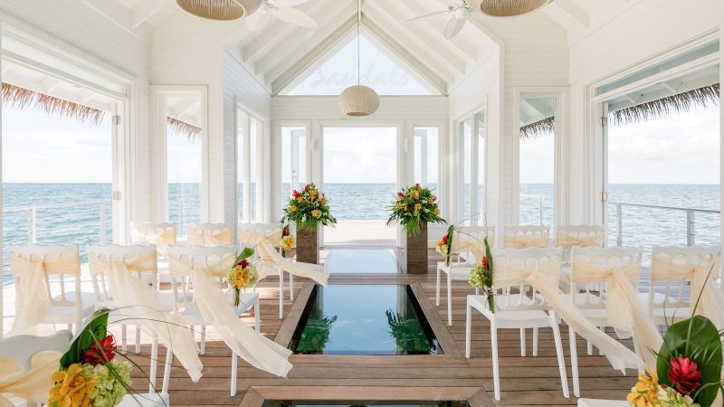 The First Couple Ever Married at Sandals Resorts