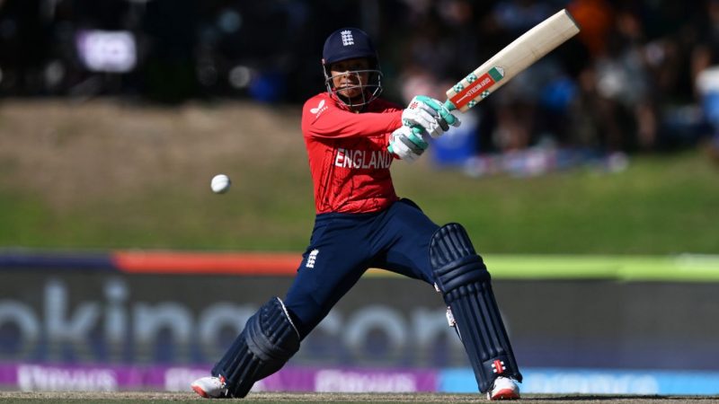 Nat Sciver-Brunt leads England home in comfortable chase