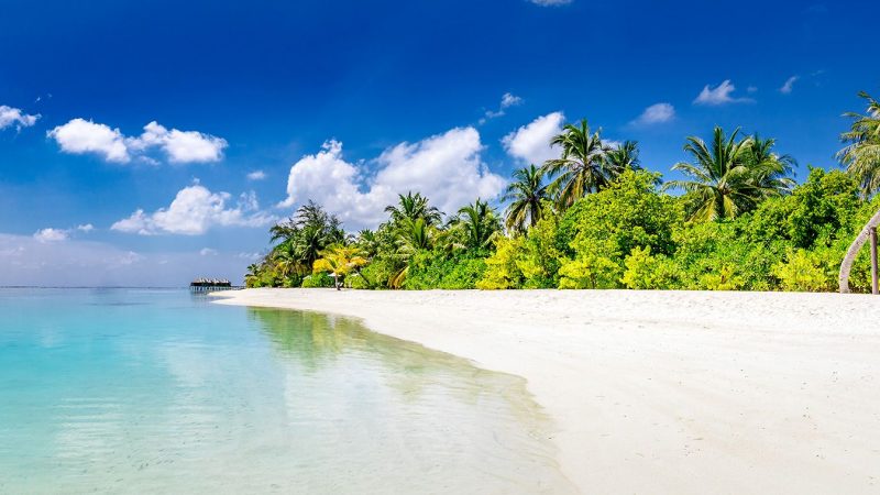 The Bahamas vs Cancun: Where To Go On Vacay?