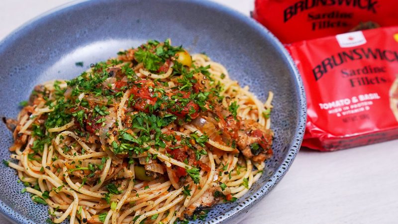 Tomato & Basil Puttanesca