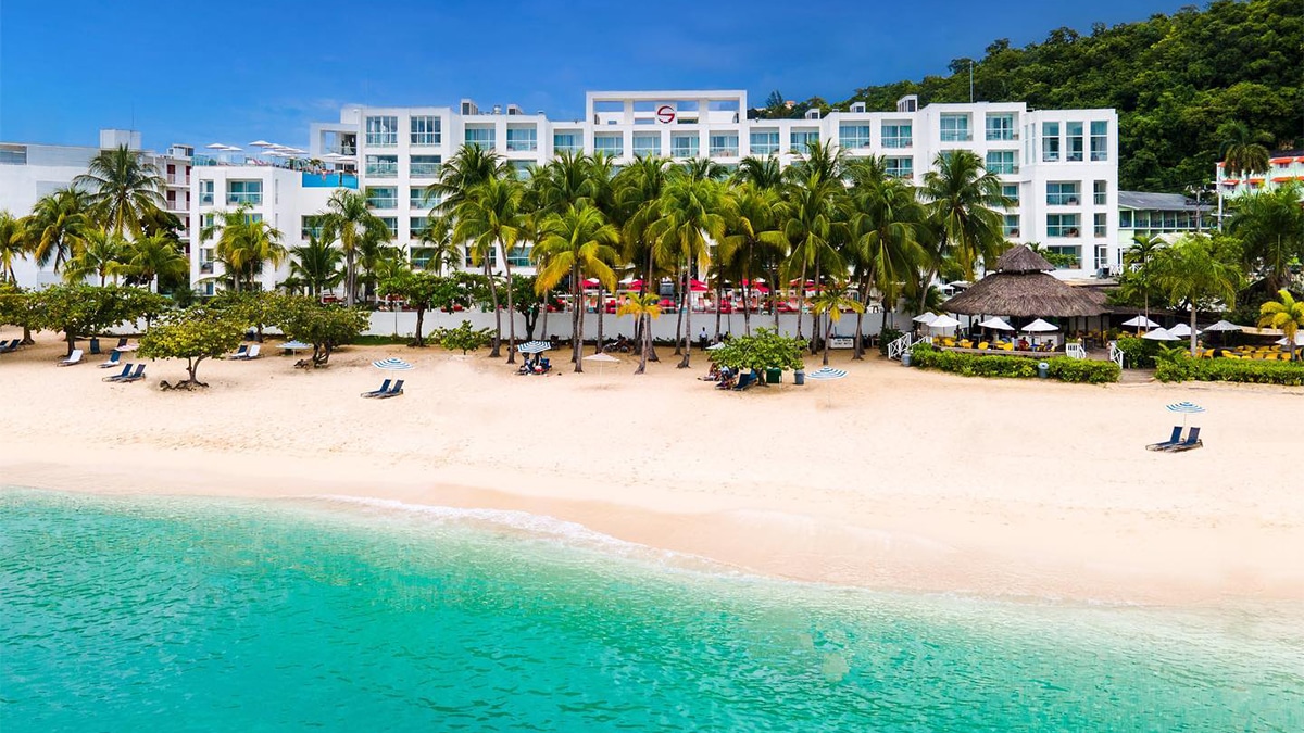 In Montego Bay, Jamaica, a New Kind of All-Inclusive Vacation 