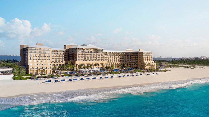 In Cancun, the Visitors Keep Coming 