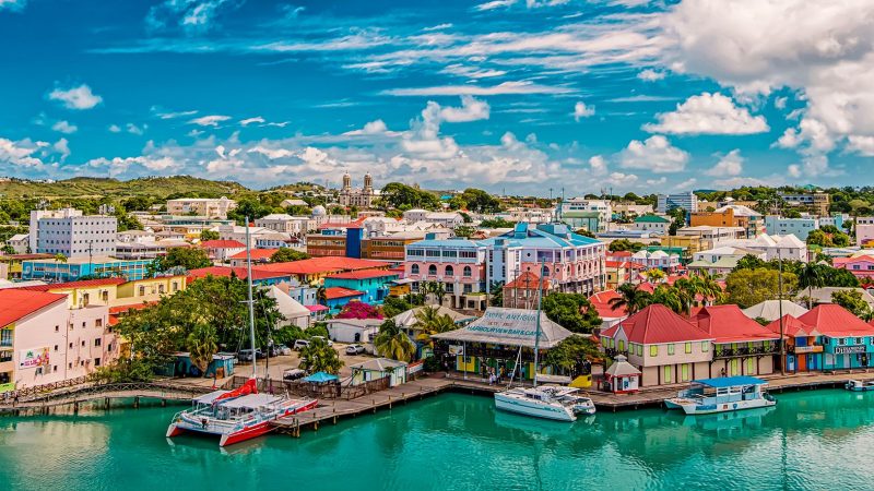 Discover The 12 Best Restaurants In Antigua