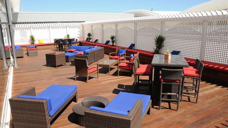 The Best Airport Lounge in the Caribbean 