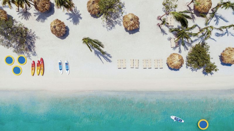Unleash the Magic of Curaçao With All Five Senses