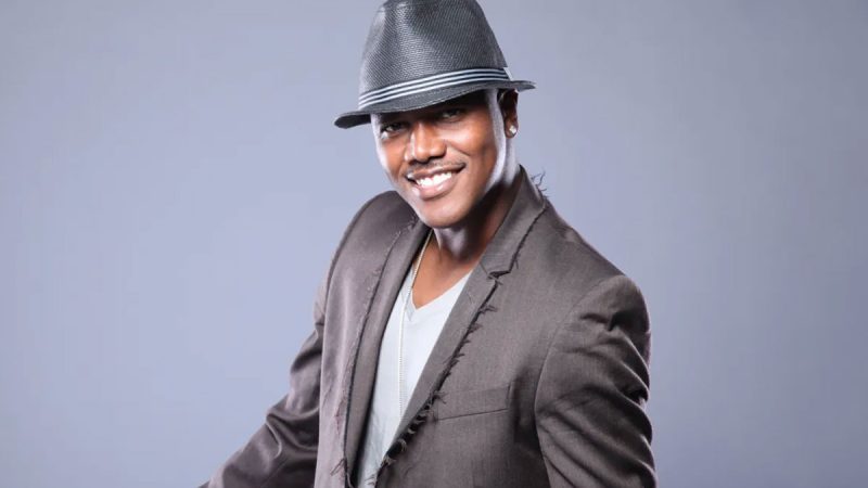 Kevin Lyttle goes Platinum