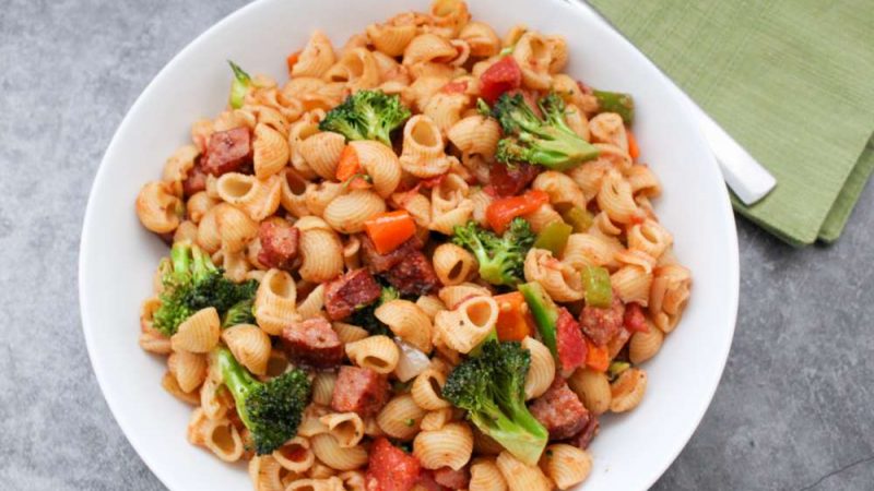Easy Pasta with Sausages and Broccoli