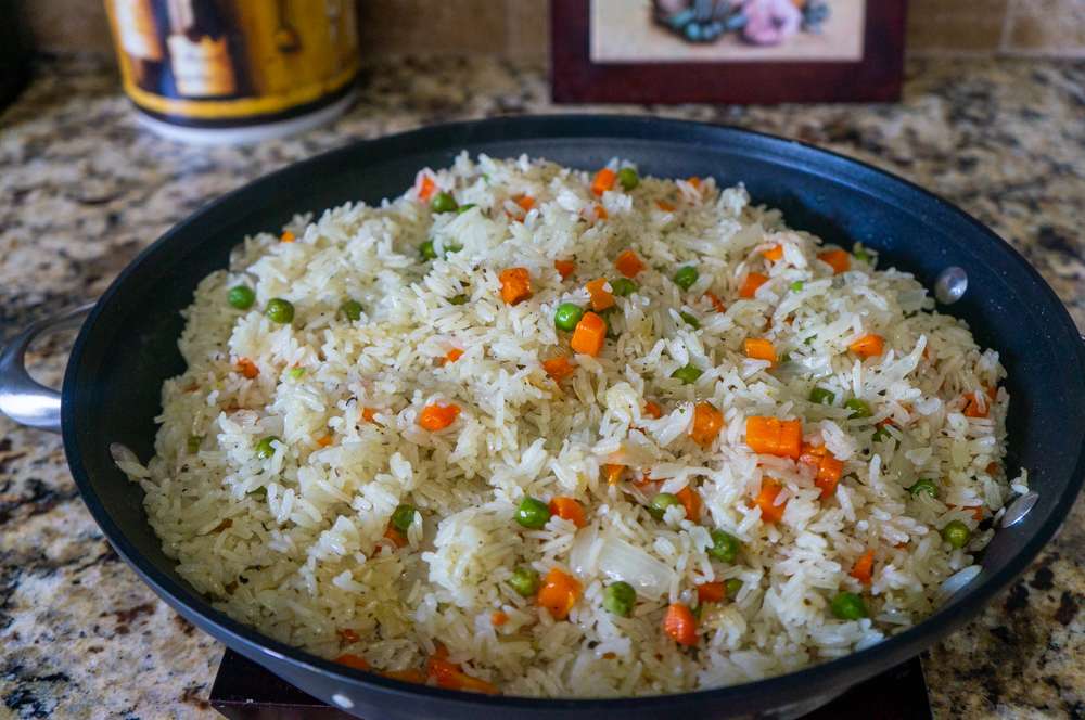 Delicious Haitian White Rice with Peas and Carrots