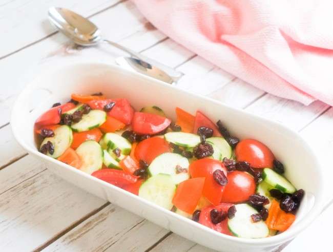 Cucumber, Tomatoes, Sweet Peppers and Dried Cranberries Salad: A Refreshing