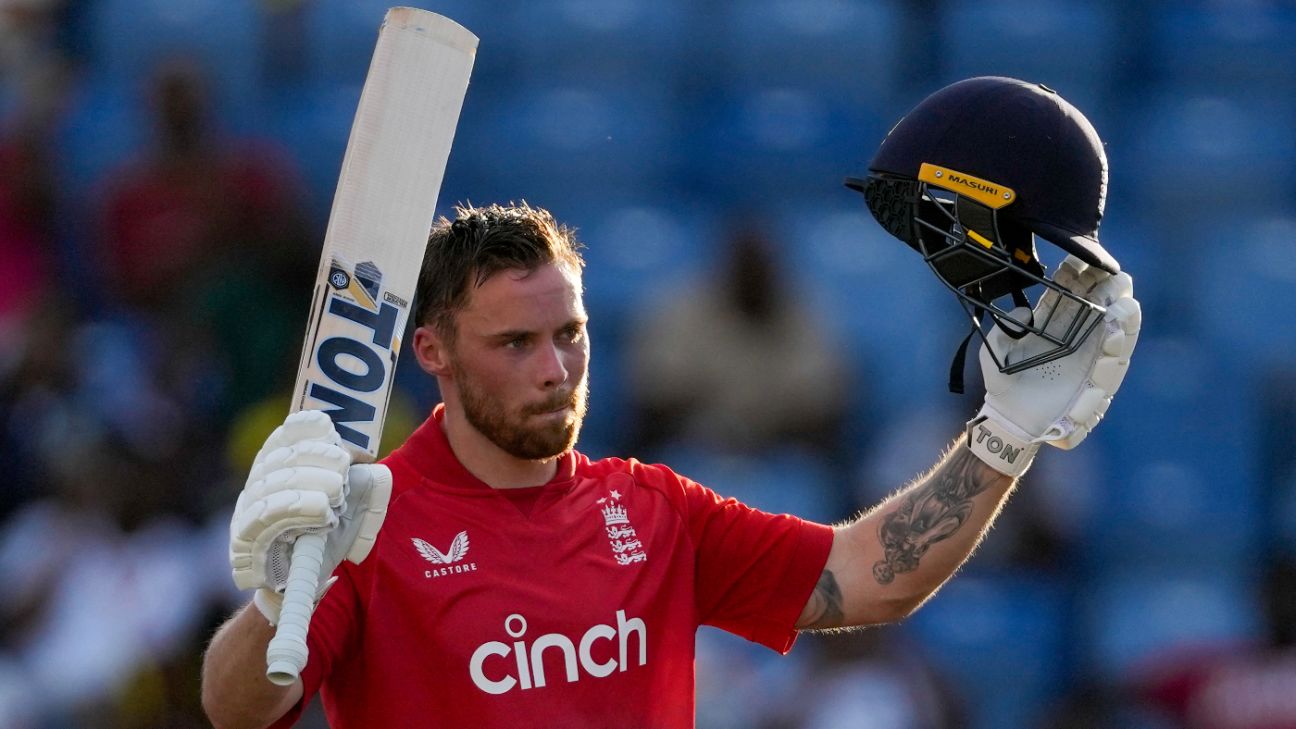 Salt 109*, Brook late cameo fire England to dramatic chase