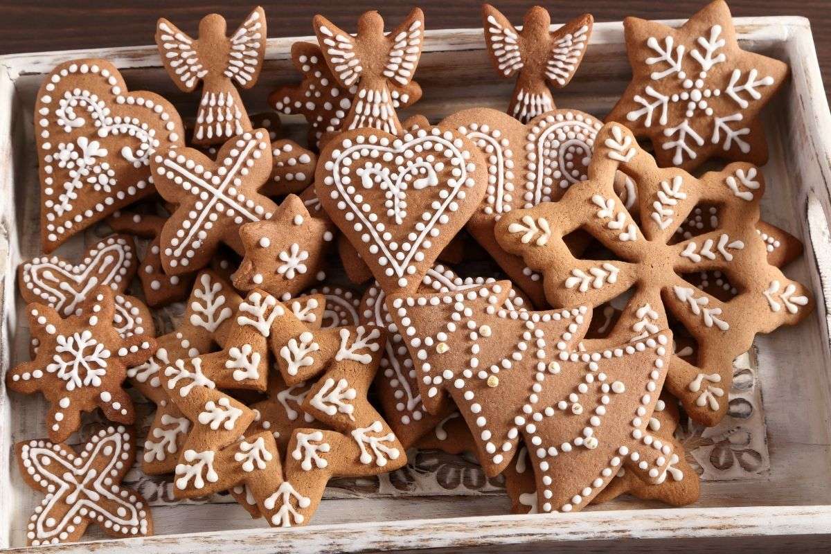 The Ultimate Guide to Gingerbread Cookies: Everything You Need to