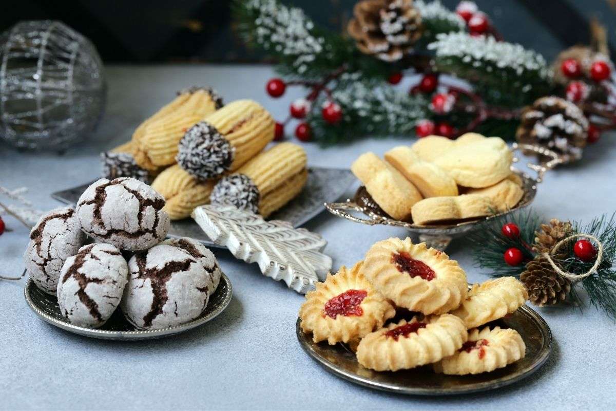 10 Holiday Cookie Recipes to Warm Your Soul