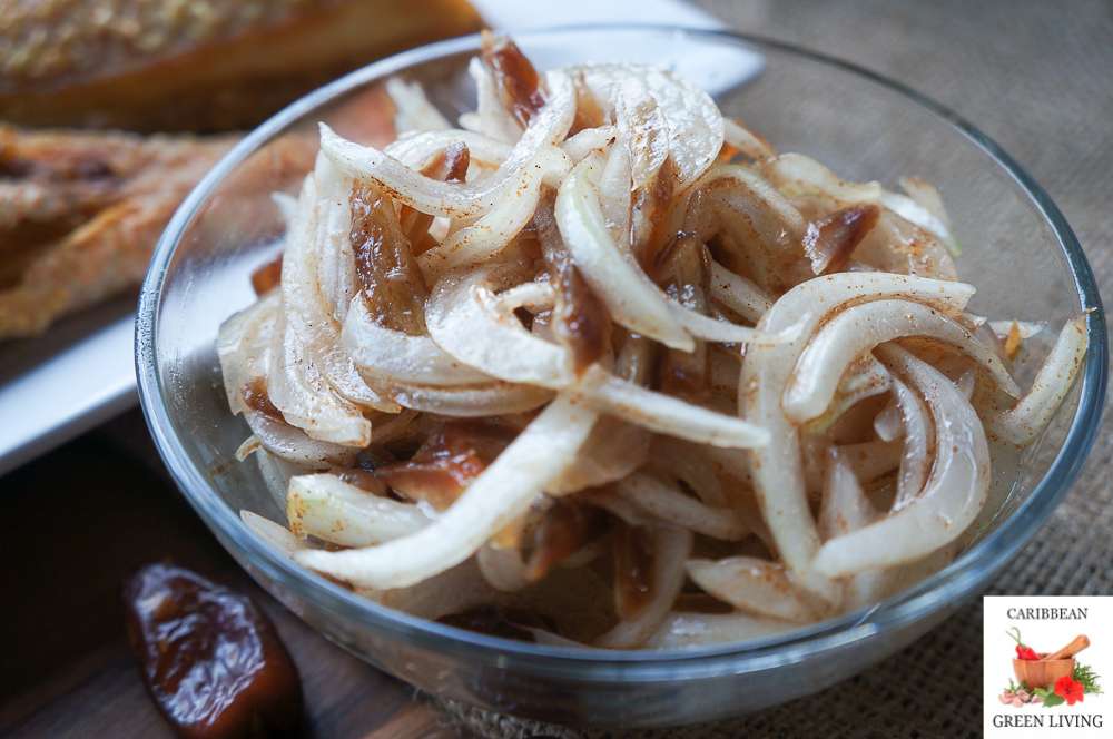 A Symphony of Sweet and Savory: Sweet Onion Salad with