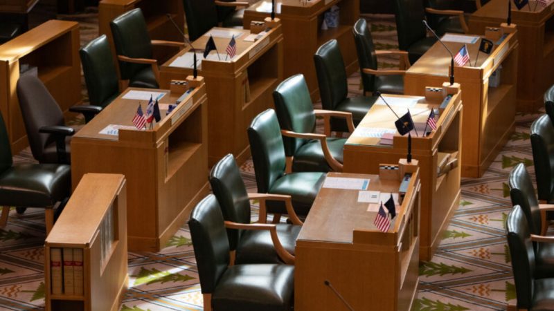 2 political newcomers seek Republican nomination for Rep