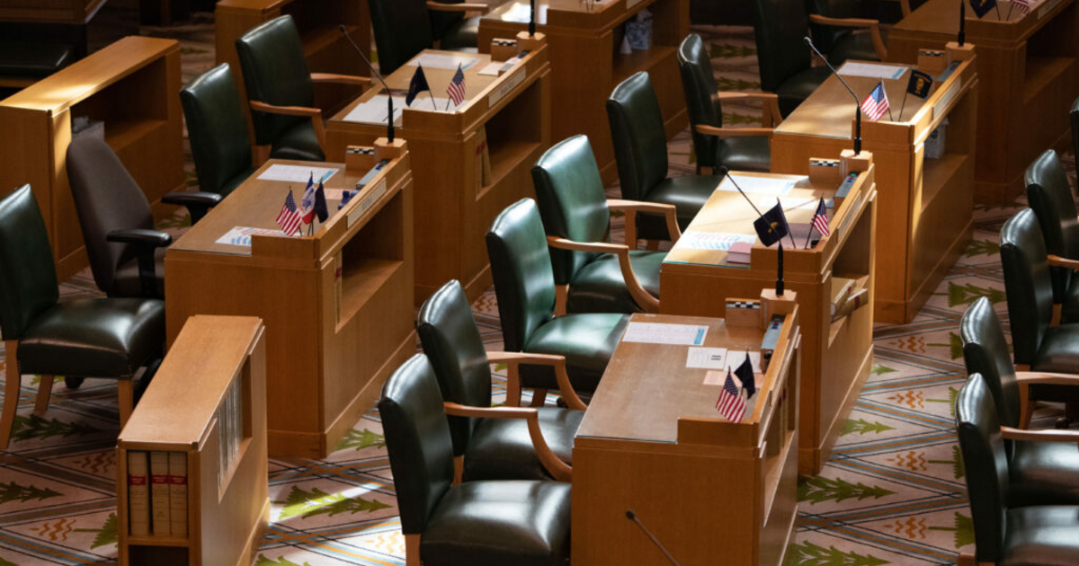 2 political newcomers seek Republican nomination for Rep