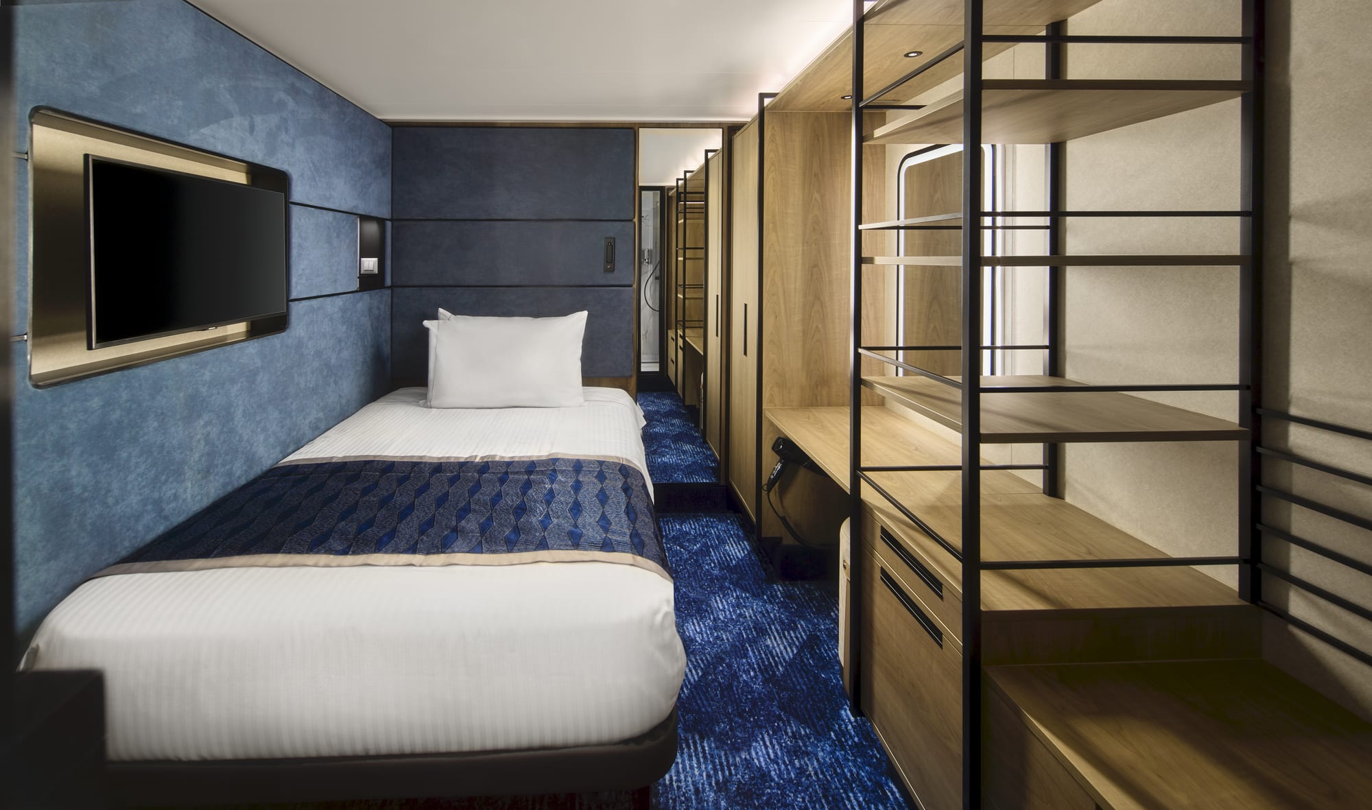 Tips For Cruising Solo