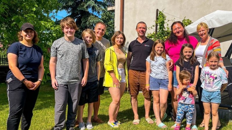 Best Family Volunteer Abroad Programs for Summer 2024