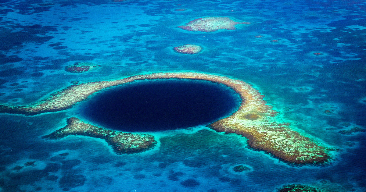 Scientists Say Underwater Cave So Deep They Can’t Find the Bottom