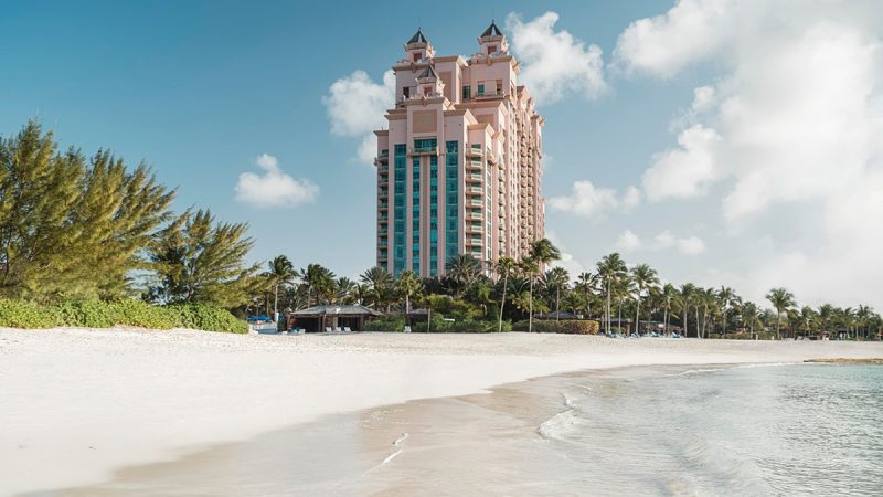 How to Save at This Paradise Island Luxury Resort Right