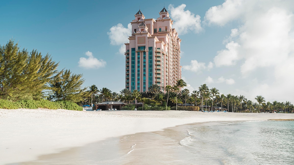 How to Save at This Paradise Island Luxury Resort Right