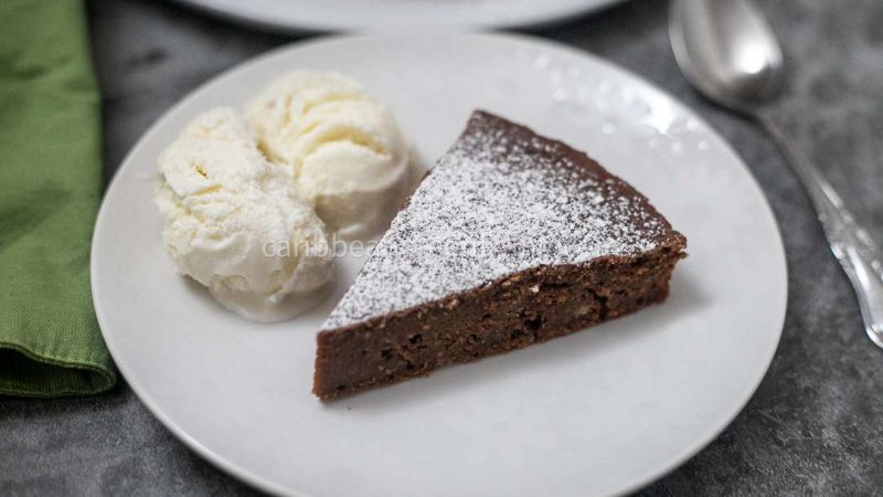 Tofu Chocolate Cake: A Deliciously Decadent Treat (Vegan)