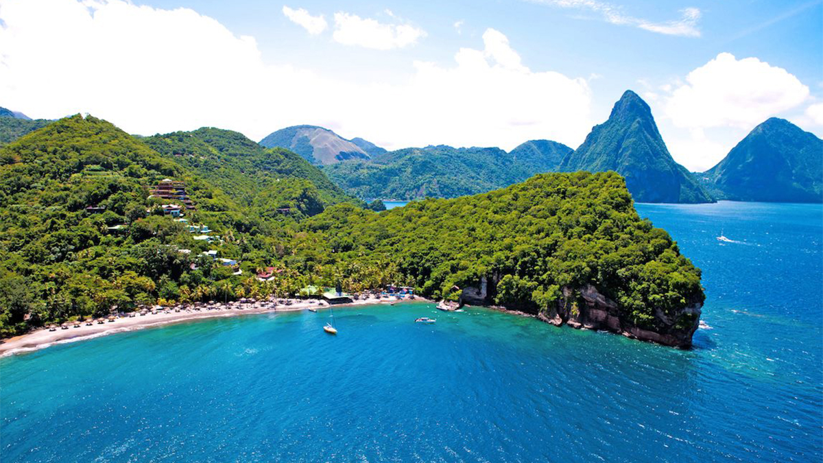 American Airlines, JetBlue Add Saint Lucia Flights for the Summer