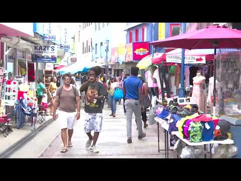 Men, women groups differ on incentives to have more children