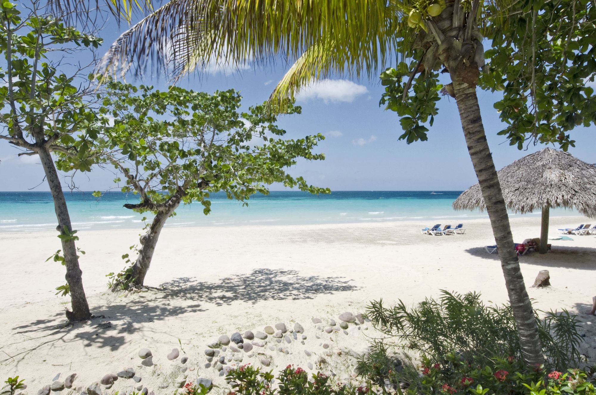 14 Best Places To Travel In April For US Couples