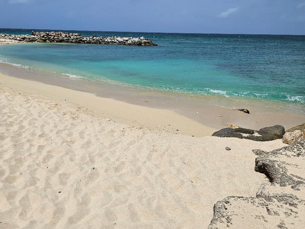 Caribbean Photo of the Week: On the Sand in Simpson