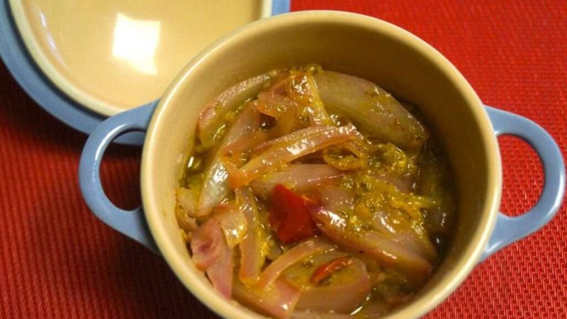 A Haitian Treasure: Shallots And Pikliz Sauce