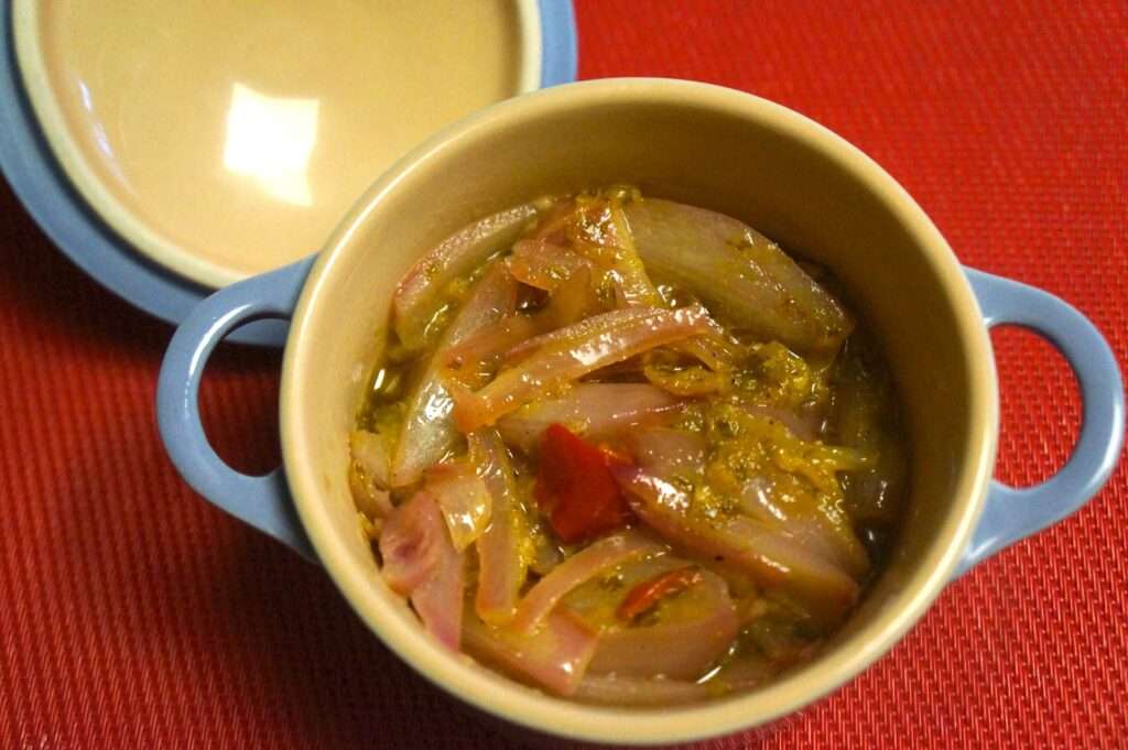 A Haitian Treasure: Shallots And Pikliz Sauce