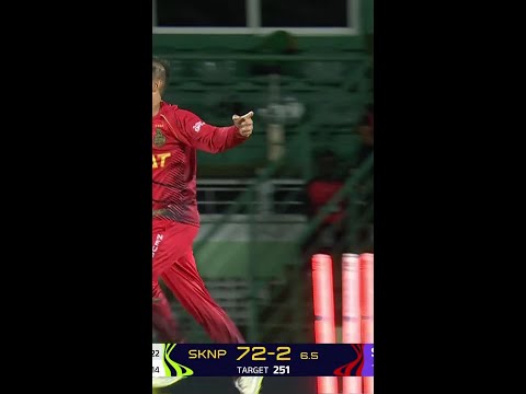 Waqar Salamkheil’s TEXTBOOK spin ball! 🔥