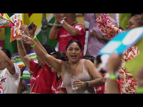 Moeen Ali delights the home crowd!