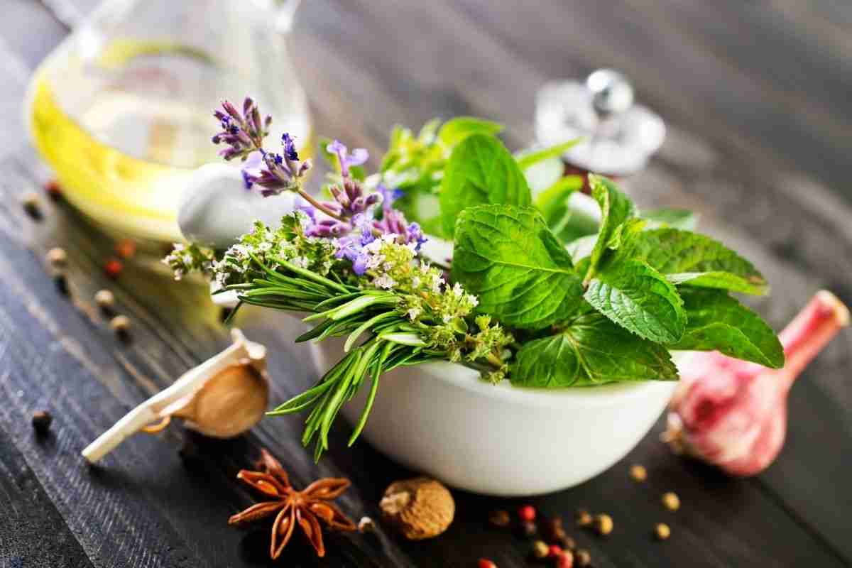 Cooking With Herbs And Spices: The Ultimate Cheat Sheet