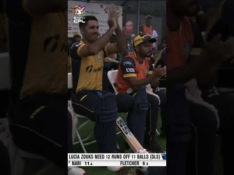 Mohammad Nabi goes after his teammate Rashid Khan 😱🇦🇫