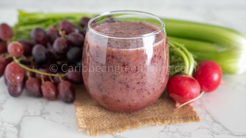 Healthy, Refreshing & Detox Grape Juice With A Twist