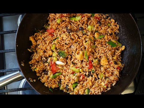 Simple and Delicious Egg Fried Rice | CaribbeanPot.com