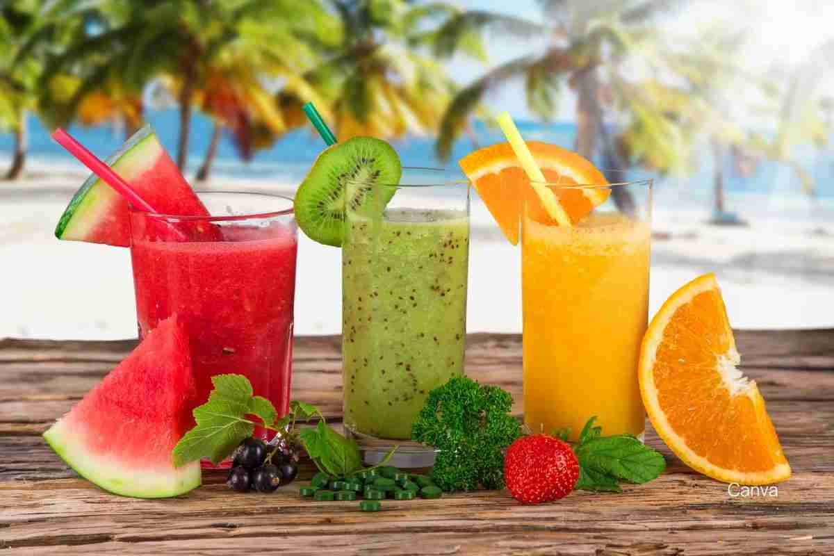 Top 10 Refreshing Detox Fruits To Cool Your Body And