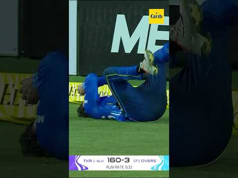 Tim David’s FANTASTIC catch! 🔥