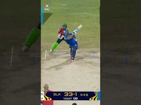 Faf’s FANTASTIC ball striking! 😱