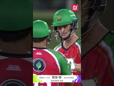 Dwaine Pretorius goes MASSIVE! 🔥