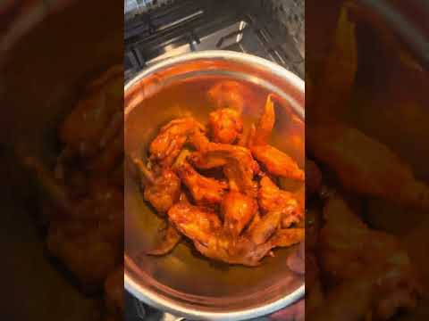 Honey Hot Chicken Wings