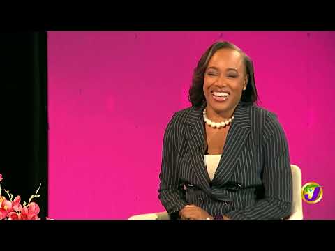 Candid With Colleen Lowe